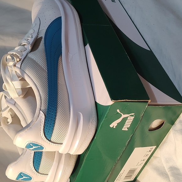 Puma - Picture 4 of 7